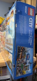LEGO City 60097 City Square  New Sealed, Damaged box, 1683 Pieces,