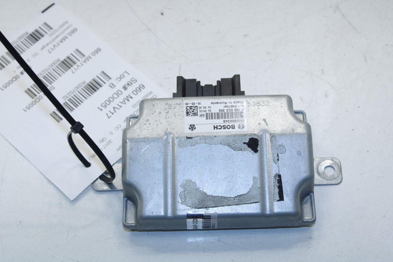 2017-21 Maserati Ghibli 3.0L Voltage Stabilizer Power Inverter Module 675000493