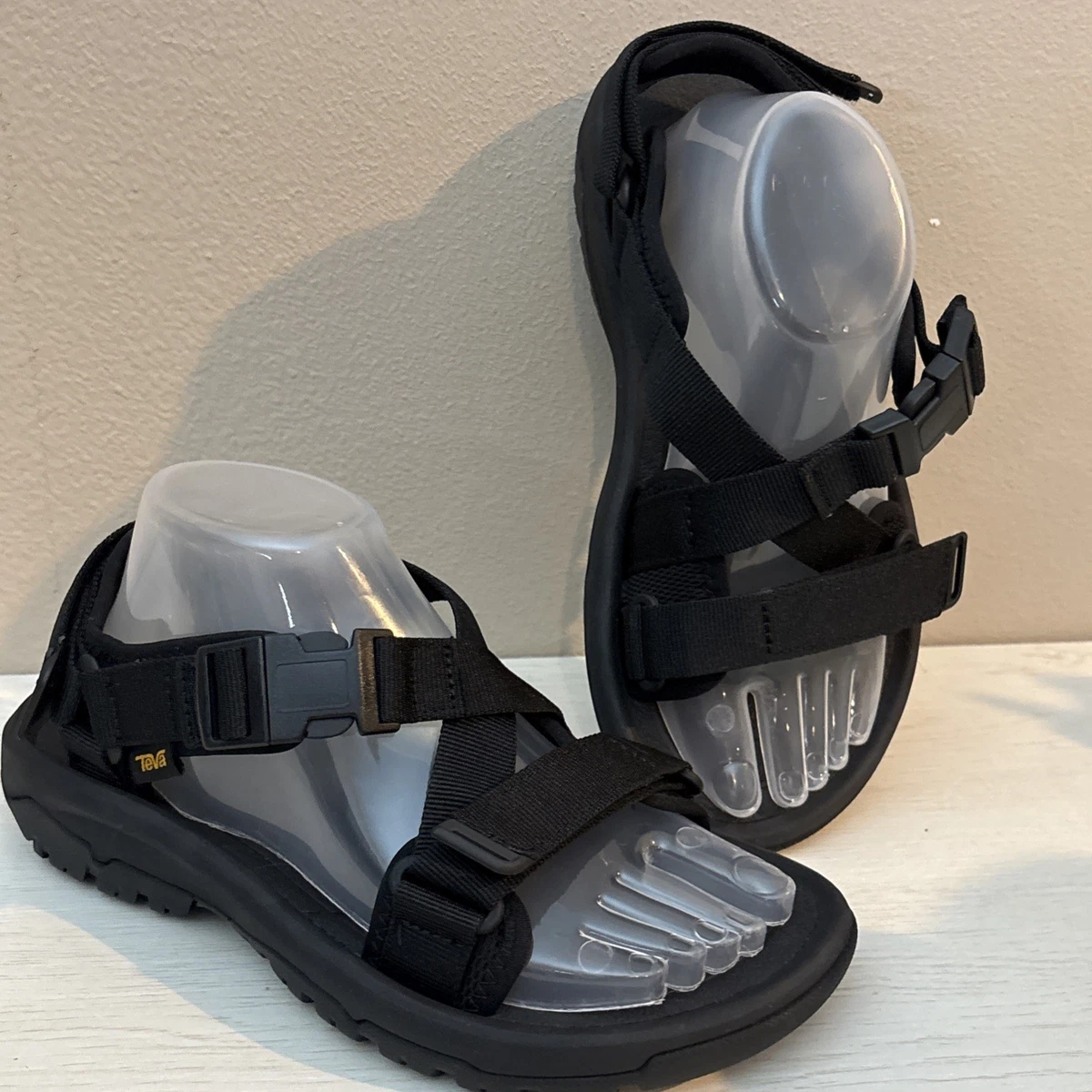 Teva Hurricane Black Outdoor Sport Straps Hiking Men 7 Women 9 Teva Hurricane Black Sandals for Women for sale | eBay main image 4