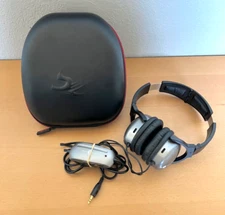 it. Innovative Technology Headphones Power/Vol/Mute Control with Sentey Case