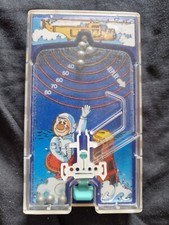 SPLASH DOWN Tomy Pocketeers Vintage Pocket Game 1976