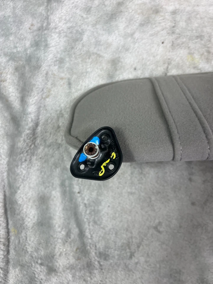 1989-2006 Ford Ranger Sun Visors Sun Shade LIGHT GRAY Sunvisor PAIR CLOTH OEM - Image 3 of 4