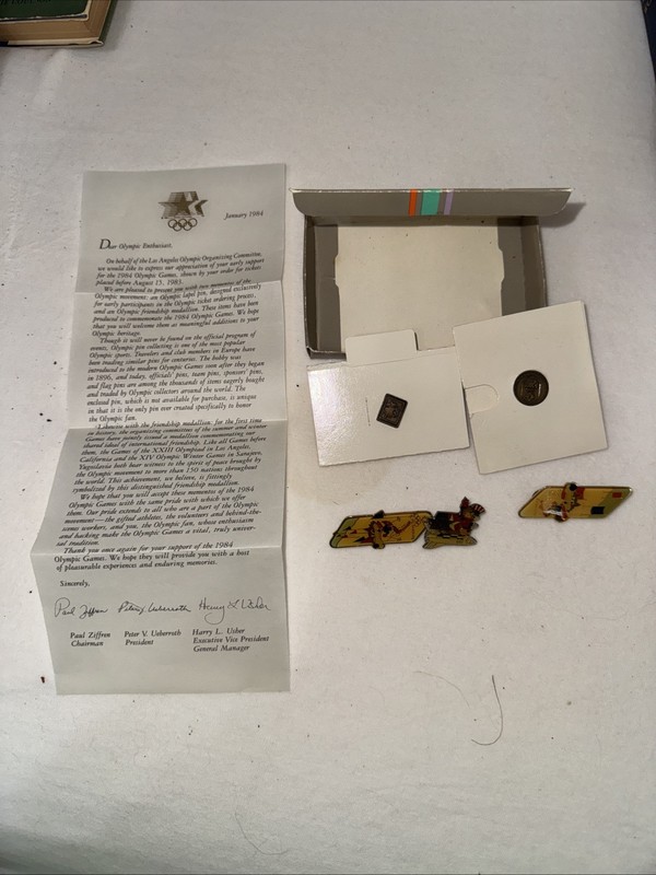 Vintage 1984 Los Angeles Olympics Memento Set Pin/Medallion Early Ticket Holder