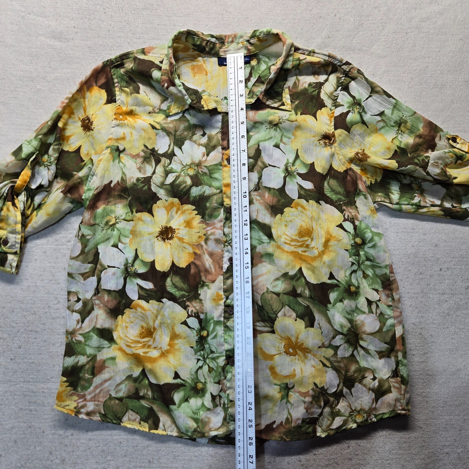 Basic Edition Yellow Flowers Floral Button Up Hal… - image 6