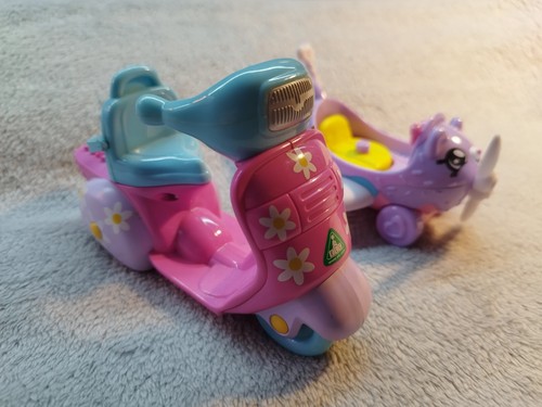 Early Learning Centre ELC Rosie's World Vintage Doll Scooter + Bonus Toy Set - Picture 5 of 10