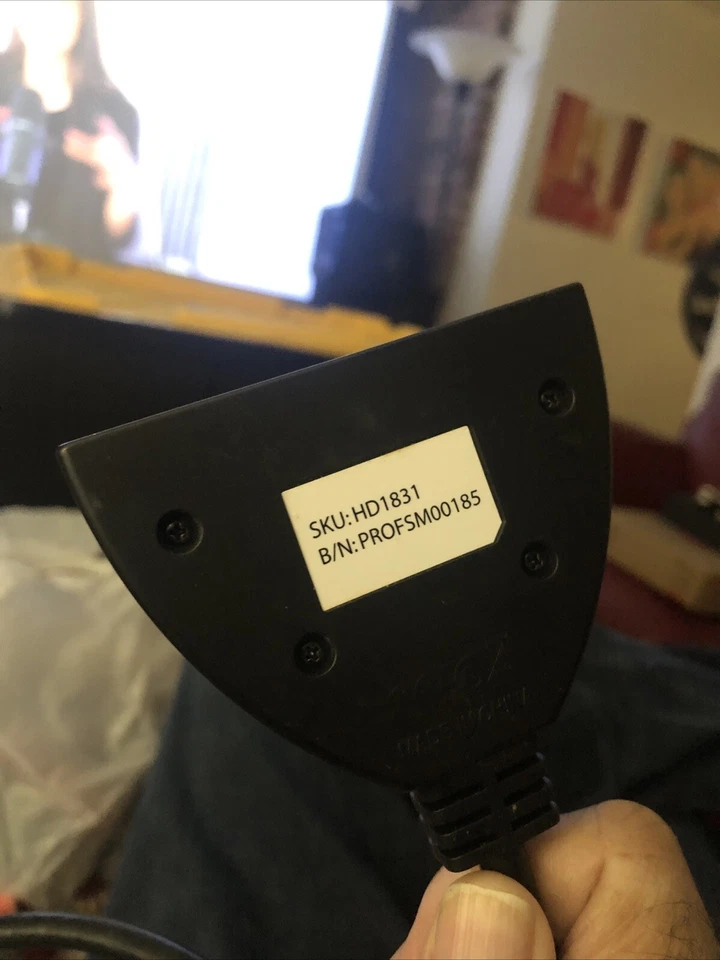 Fosmon 4K UHD High Speed Braided HDMI Switch Plug Selector 3 To 1 - Image 2 of 2