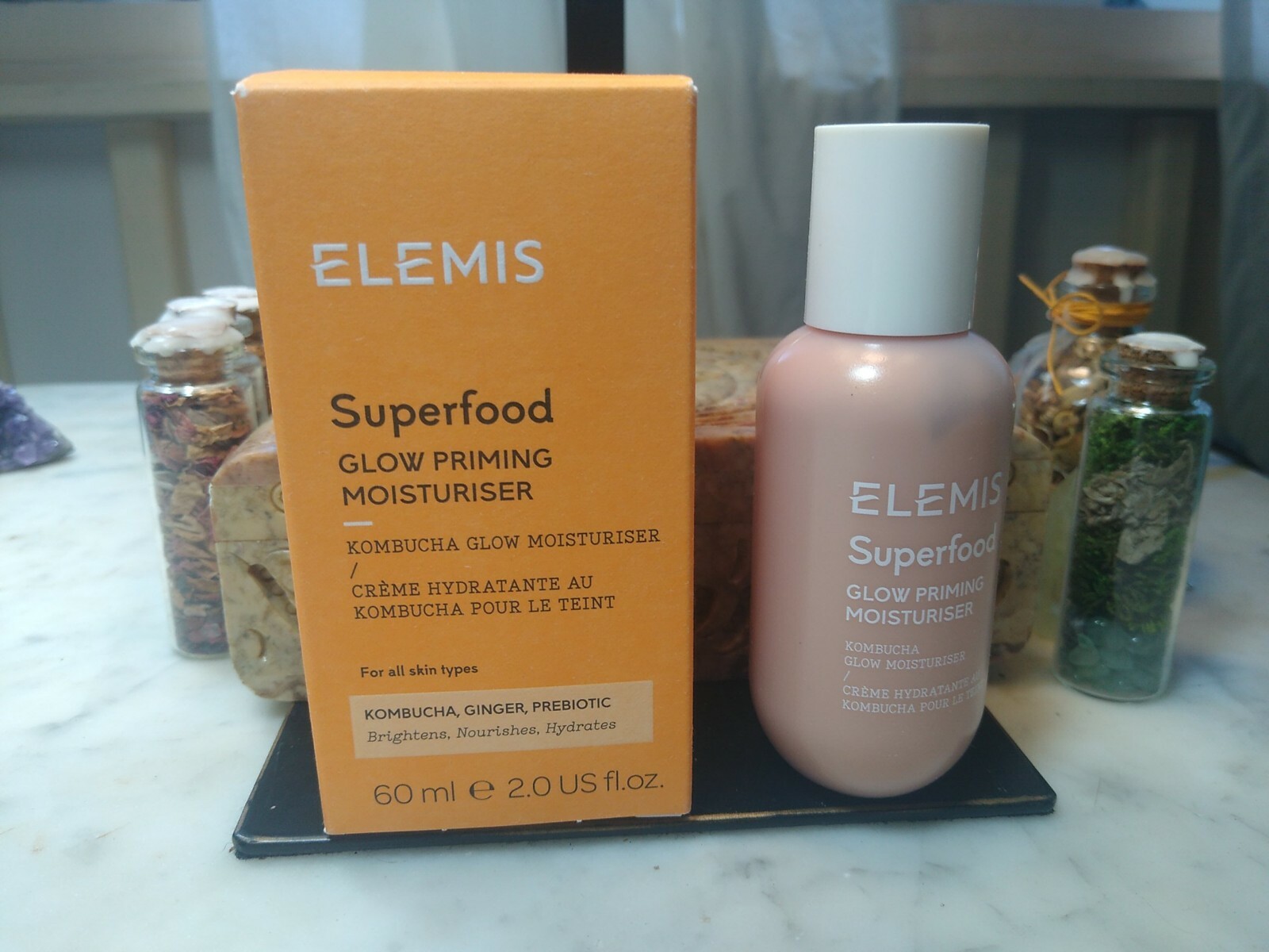 elemis superfood glow moisturiser