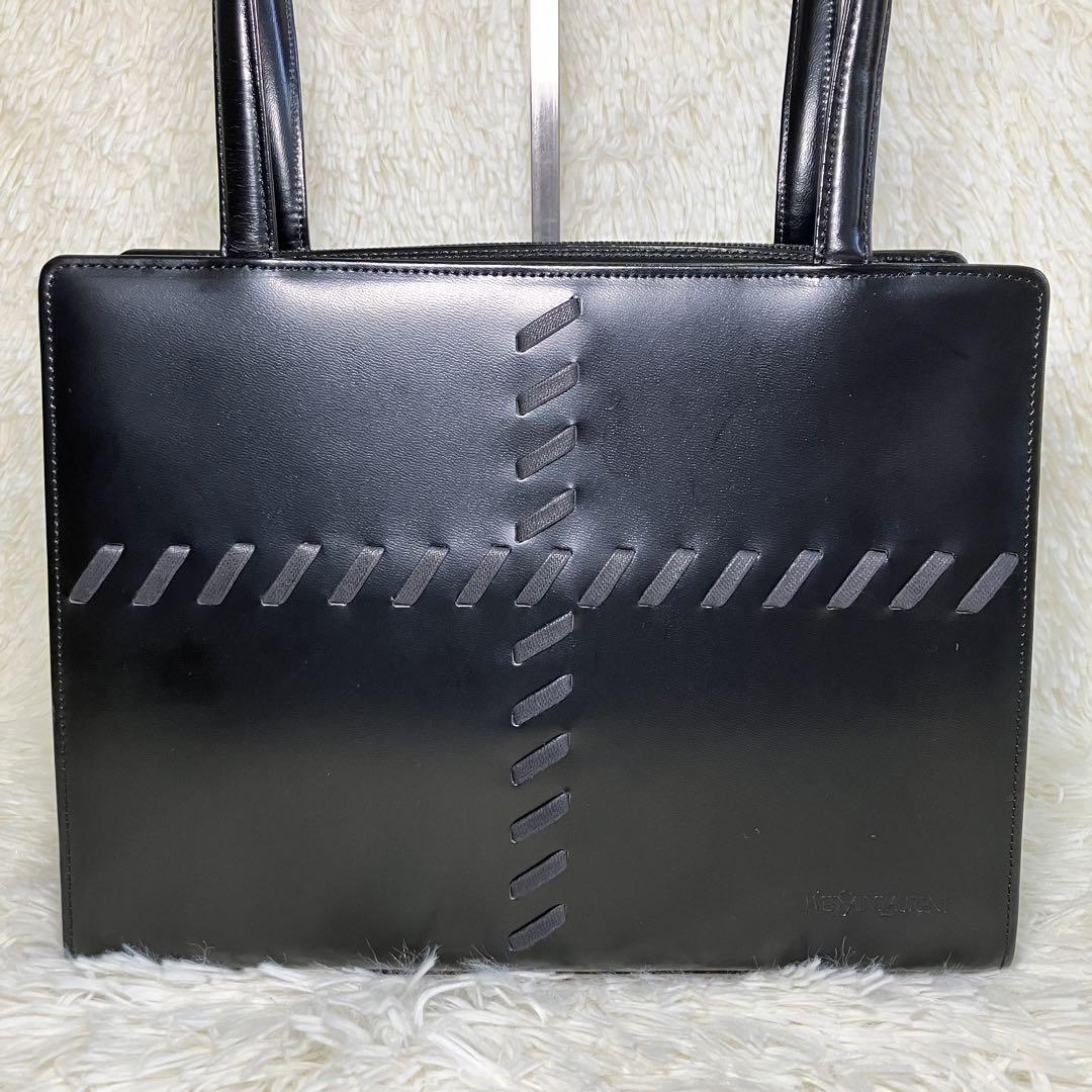 Borsa a tracolla Yves Saint Laurent in pelle nera YSL dal GIAPPONE