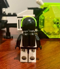 Vintage LEGO Space Blacktron 2 Allied Avenger 6887 Complete With Instructions 