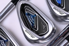 Mizuno JPX 825 Irons / 4-PW / Regular Flex Dynalite Gold XP R300 Shafts