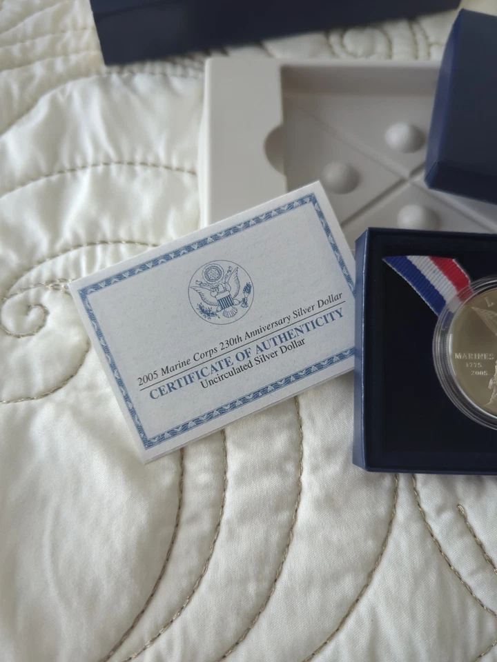 2005 U.S. Mint MARINE CORPS 230th Anniversary PROOF Silver Dollar Set Box & COA - Image 3 of 4