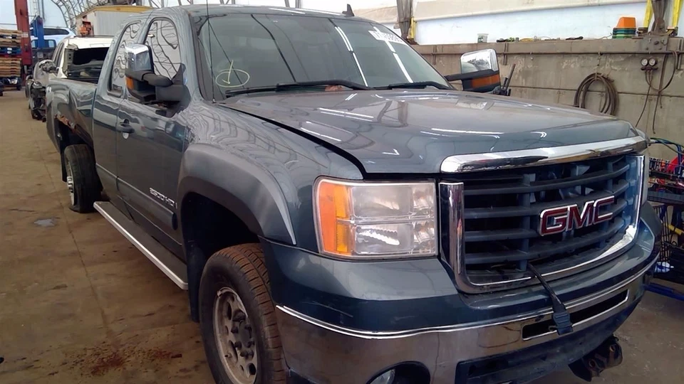 Condensador de CA compatible con camioneta Sierra 2500 99-14 6791016 Foto 2 de 4