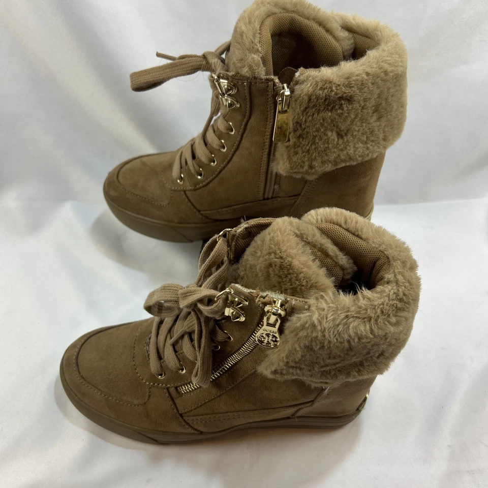 Botas de tacón oculto de cuña Guess Dustyn para mujer talla 6 Foto 2 de 4