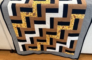 Handmade Lap Quilt / Wall Hanging / "Amish Rail Fence” 2018