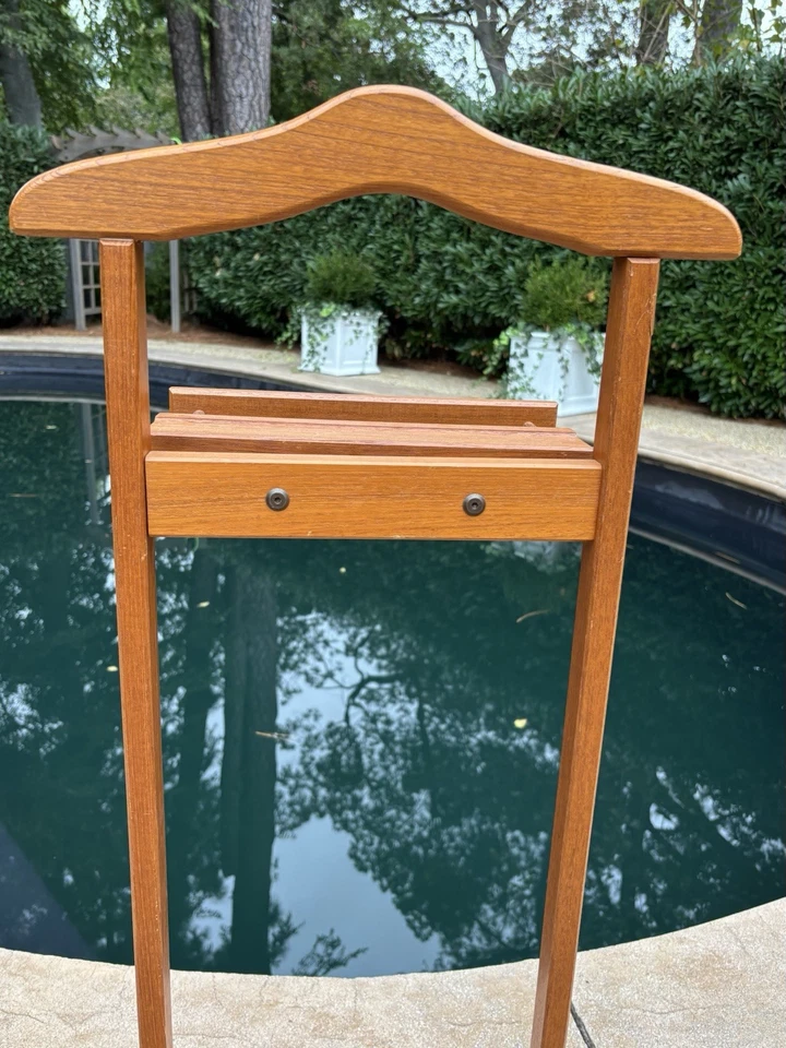 MCM Mobler Dinamarca Danés Mediados del Siglo XX Moderno Teca Vintage Traje Valet Foto 4 de 4