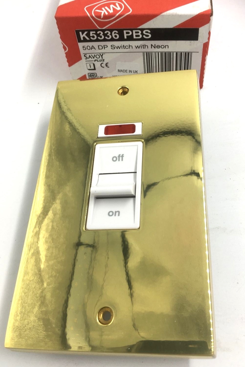 MK SAVOY PLUS 1G 50A DP SWITCH NEON BRASS K5336 PBS