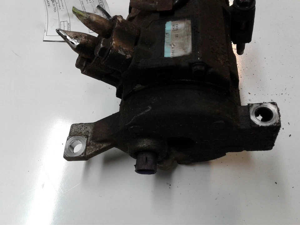 Compressor AC usado serve para: 2002 Gmc Sierra 1500 pickup 6.0 grau C - Imagem 3 de 4