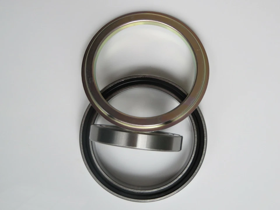 2 Bearing &deflector for GM Pontiac Vibe coupling 19205423 19205171 differential - Image 3 of 4