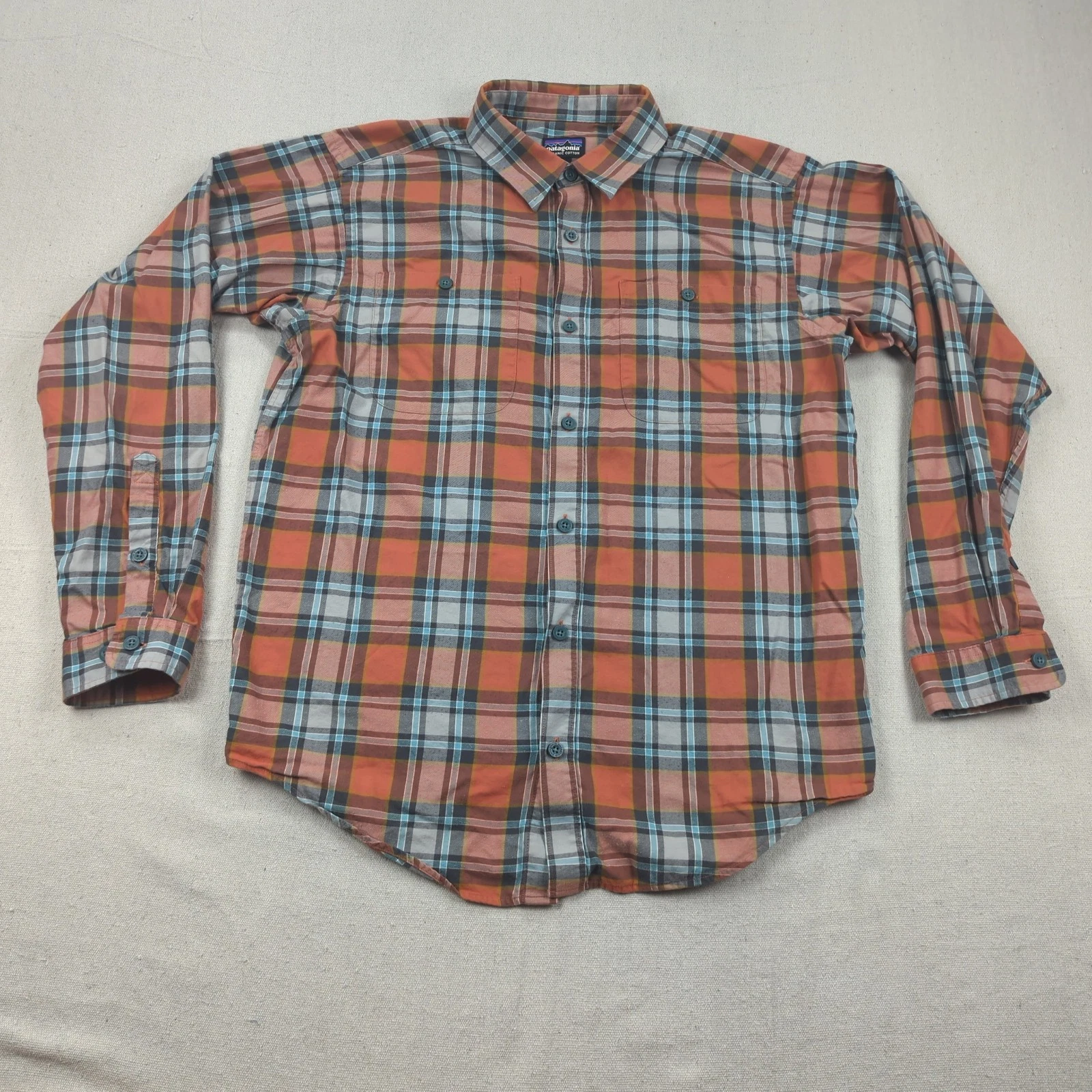 Patagonia Shirt Mens Medium Red Plaid Casual Outdoor Hiking