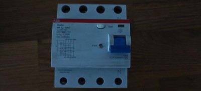 ABB F204 B-40/0.03 40A Fehlerstrom-Schutzschalter TYP B