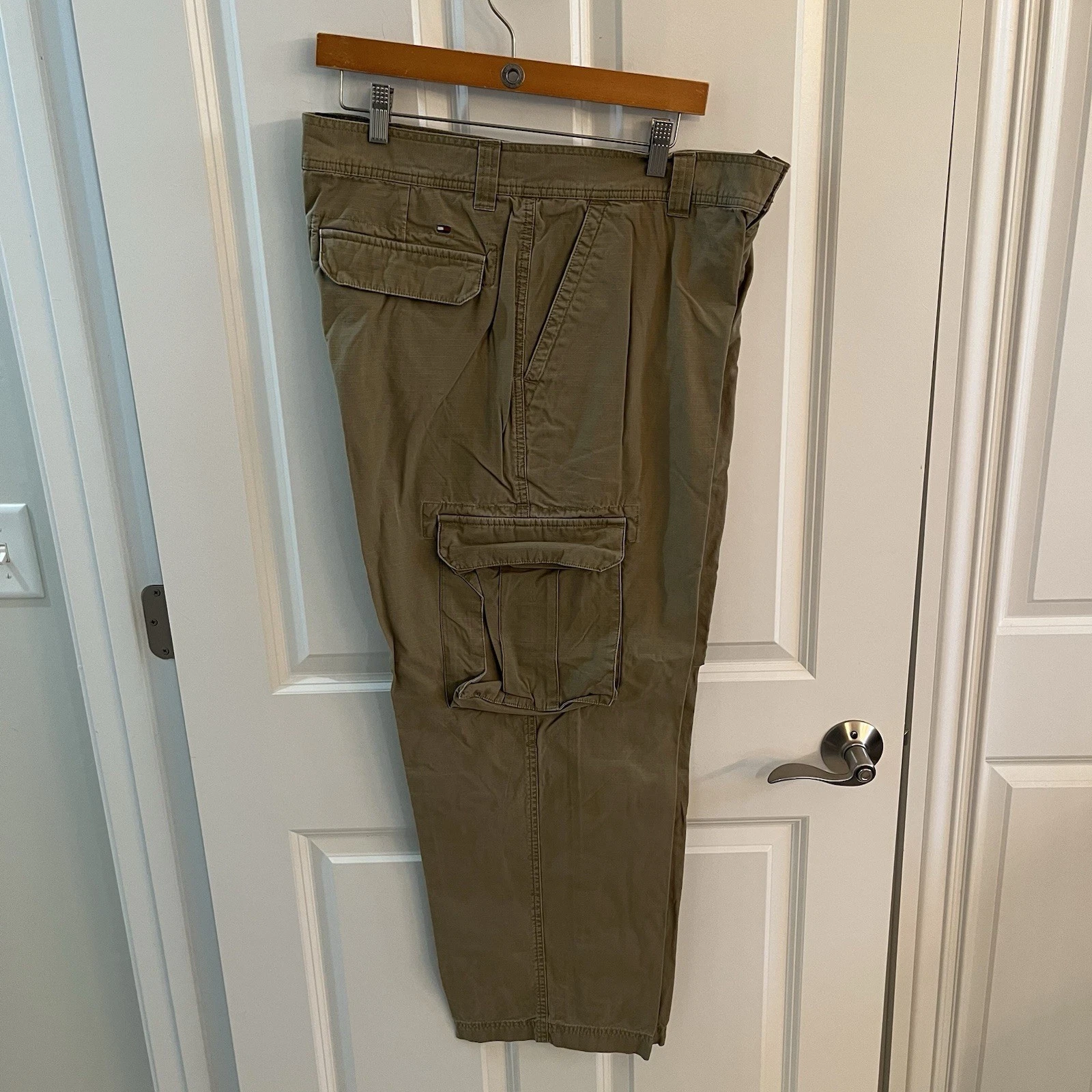 Tommy Hilfiger Men 36 x 29 Cargo Pants Khaki Tan Beige Flat Front Pocket Ripstop