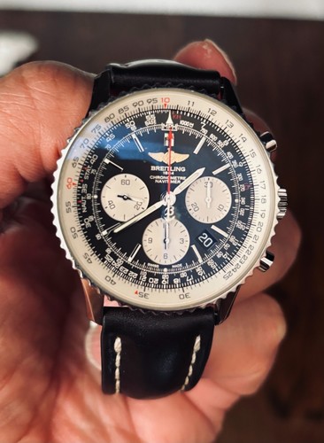 Breitling Navitimer 43mm B01 -includes both Black Leather & Stainless Steel Band