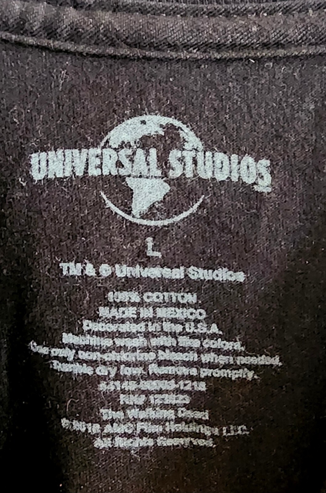 Universal Studios Walking Dead Attraction Limited… - image 5