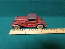 AC Williams cast iron coupe 5", Rumble Seat