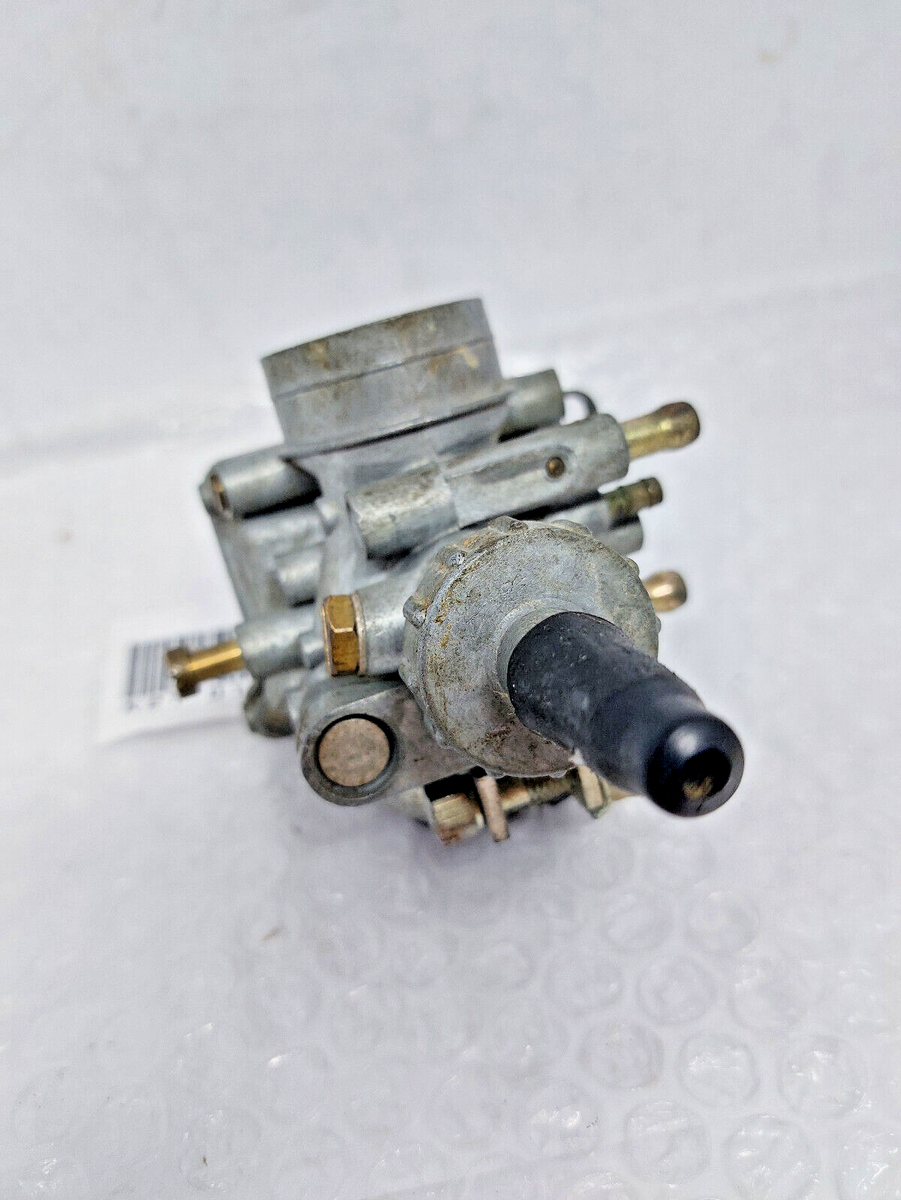 実用性抜群⭐SUZUKI　GSR125cc Genuine Suzuki GT125 GT 125 Carburetor Assy Mikuni Japan Left Side