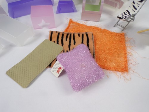 Posten Lil Bratz Loungin’ Loft Fold & Go Möbel & Funky Mode Accessoires I24 - Bild 6 von 8