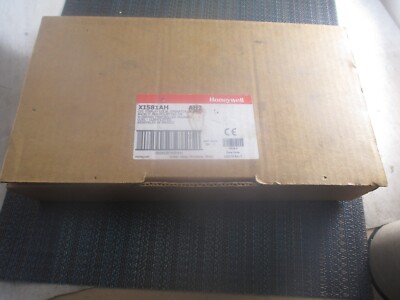 HONEYWELL XI581AH OPERATOR INTERFACE CONTROLLER  NEW!