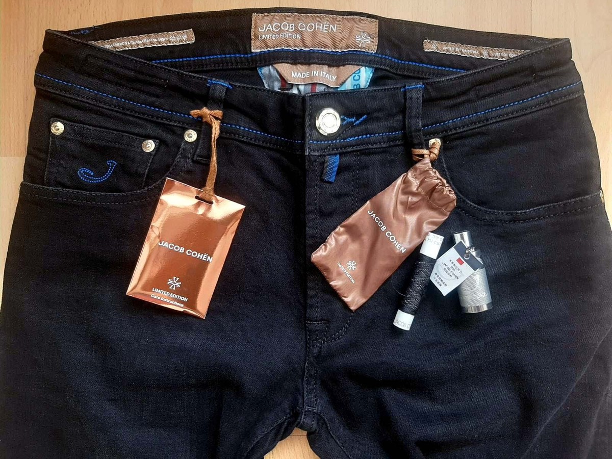 Jacob Cohen Limited Edition Jeans Size 33 Blue Model BARD