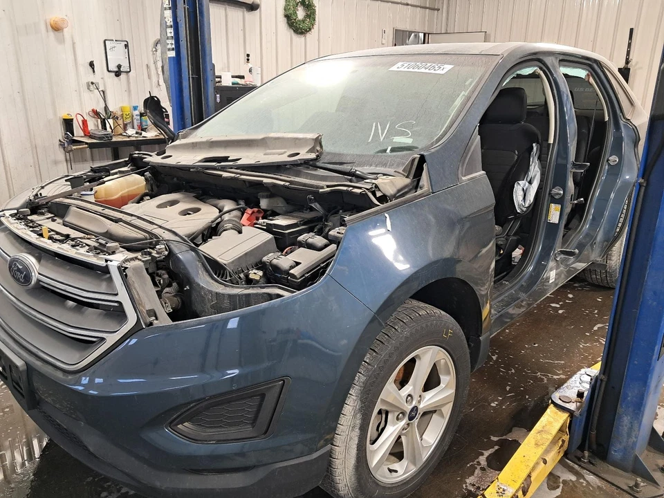 Parasol derecho usado se adapta a: Ford Edge 2016 iluminado sin techo corredizo grado A derecho Foto 3 de 4