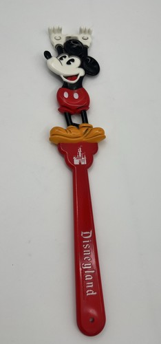 Vintage Walt Disney World Back Scratcher Mickey Mouse Arms Up Classic - Picture 1 of 8