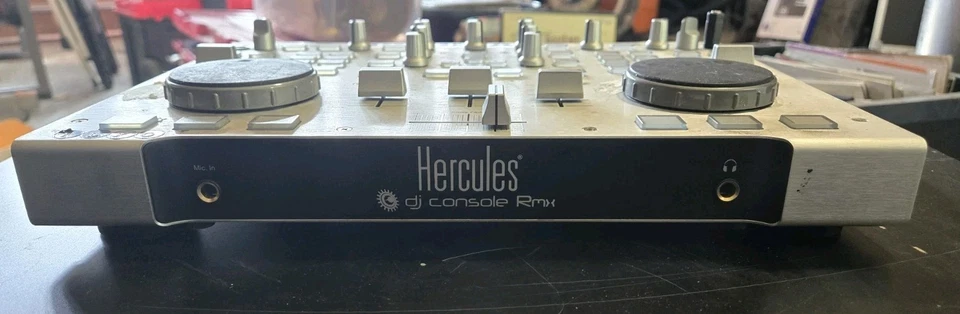 Hercules DJ Console RMX DJ MIX Controller With 4 In 4 Out Bag Case - Image 2 of 4