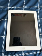 Apple iPad Series Tablet 32 GB Storage, Silver Color