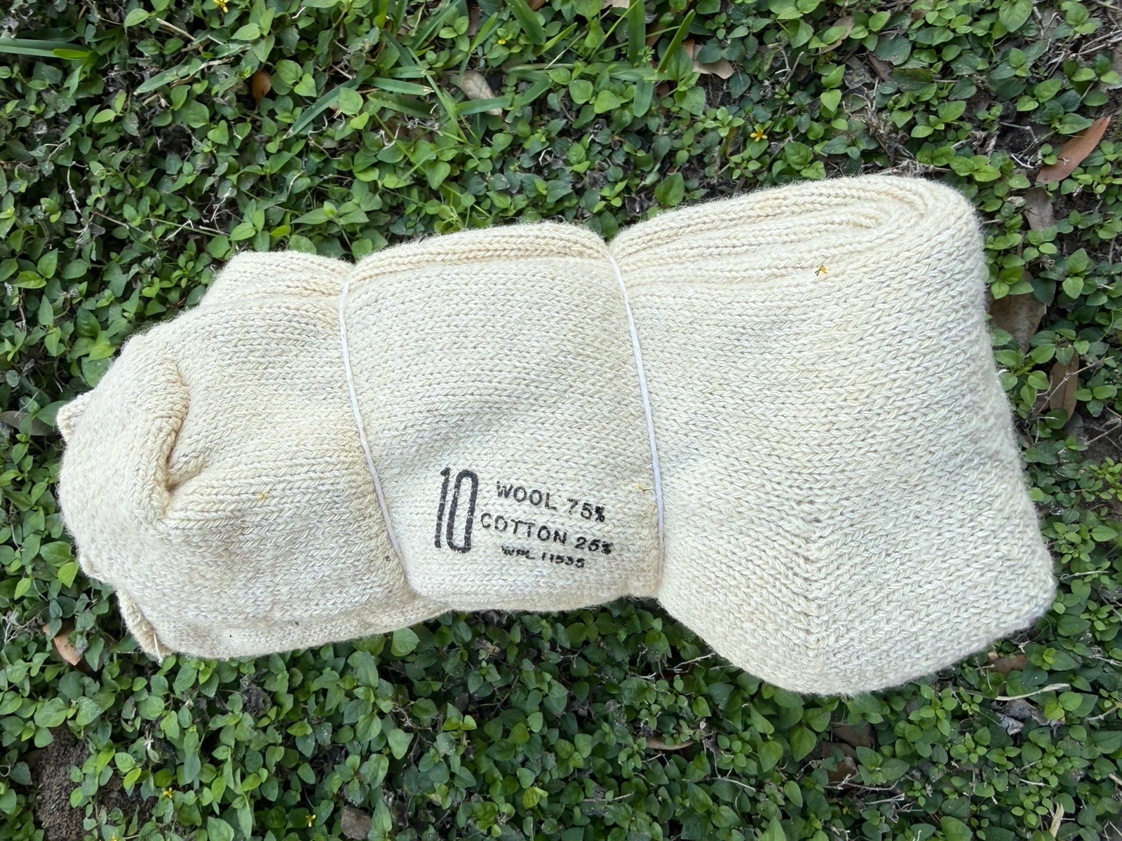 Wool Socks 4 PAIRS USGI Military DSCP Socks Size 10 BRAND NEW
Opens in a new window or tab