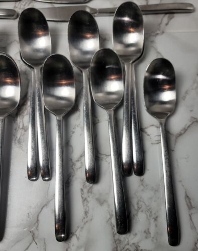Edelstahl Rostfrei Plain Silver Finish Flatware Set 45 Piece - Picture 8 of 11