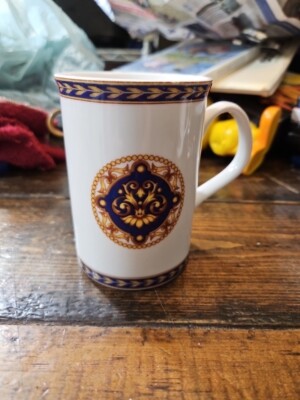 Haengnam Korea Elegant Gold & Blue Bone China Mug 