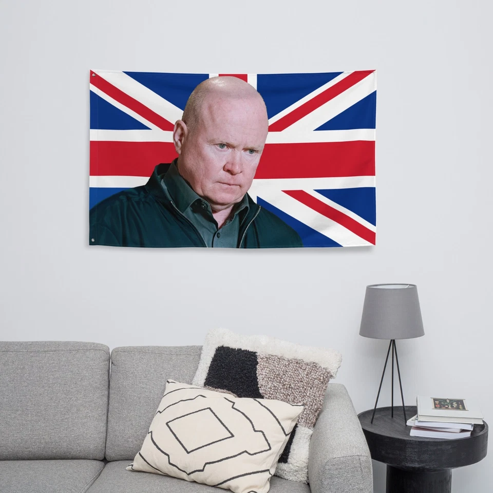 Phill Mitchell Flag - Eastender Legend Reino Unido Tapiz 34" X 56" Foto 4 de 4