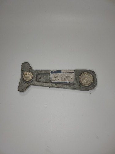 Original Ford 1058311 Vorderlehnenscharnier Hinge New - Picture 7 of 7