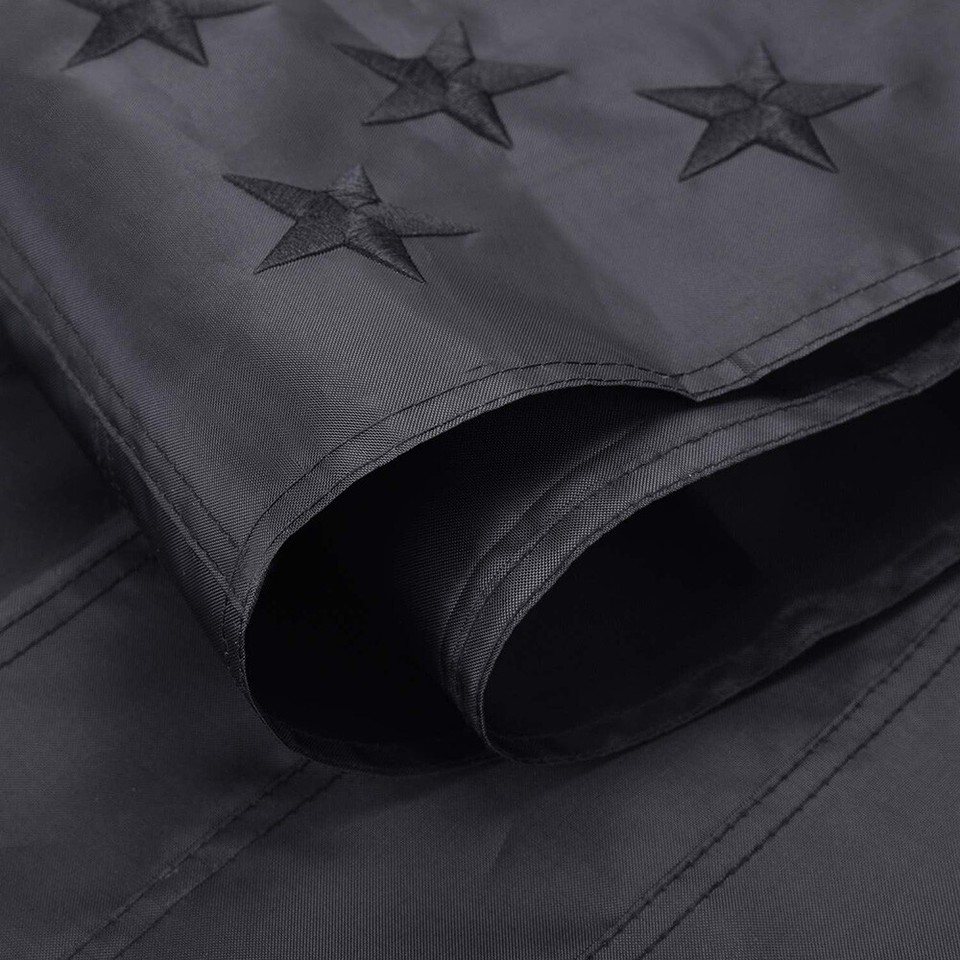 ANLEY EverStrong Series Bandiera americana degli Stati Uniti 4x6 piedi nylon resistente - Stelle ricamate e strisce cucite - 4 file di cuciture a punto fermo - Bandiere USA con occhielli in