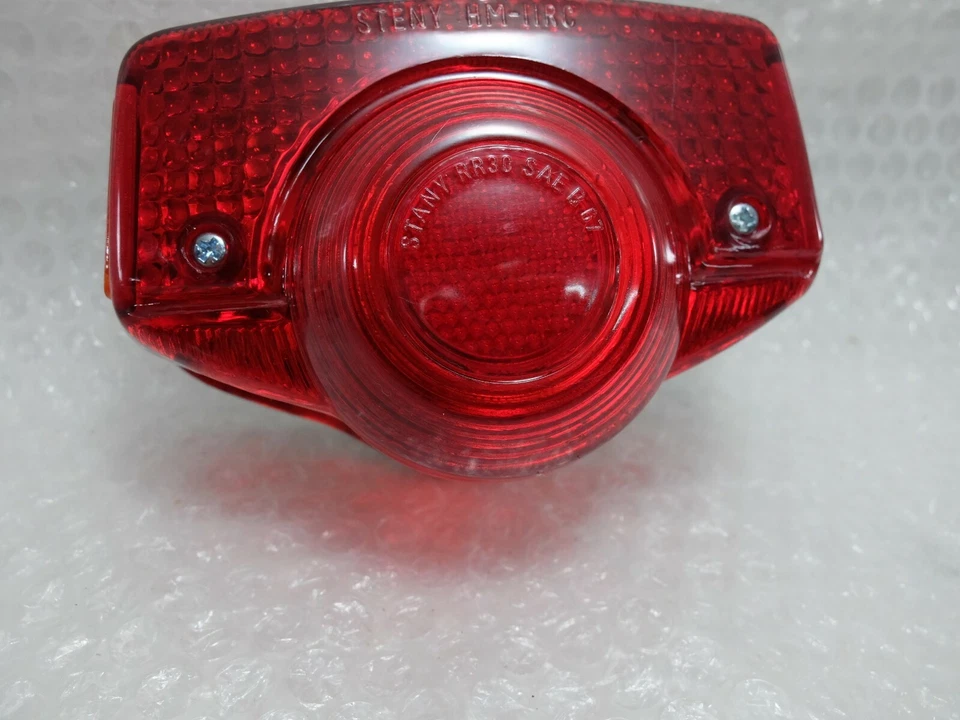 HONDA CB100 CL100 S110 CS110 CB125S CL125S CB125 CL125 SS125A 尾灯 全新 — 第 4/4 张图片