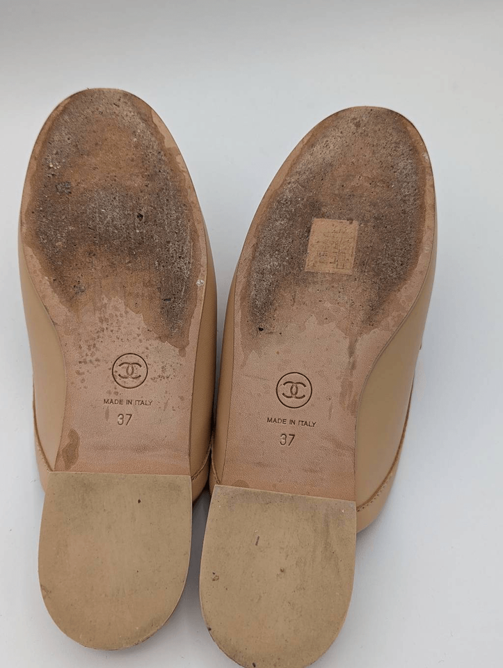 Chanel interlocking CC Pearl logo Beige mules EU 37 eBay