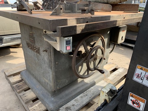 Oliver 88 Tilting Arbor Table Saw