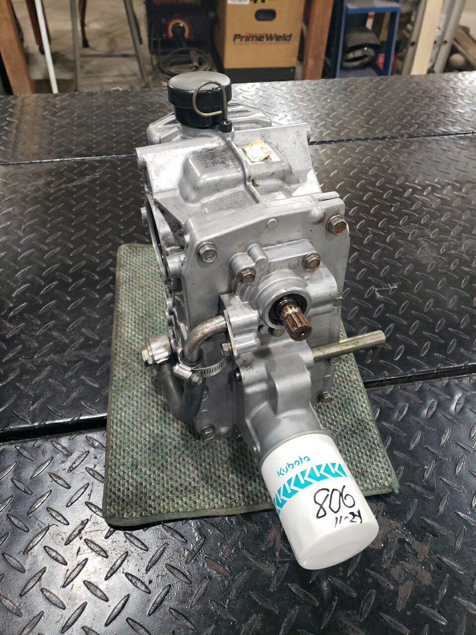 Kubota ZD18 ZD21 Mower Hydraulic Transmission Center HST Pump K3111