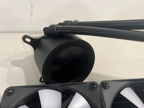 (Read Details) - NZXT Kraken 360 RGB 3x120mm AiO Liquid CPU Cooler - Matte Black - Afbeelding 4 van 8