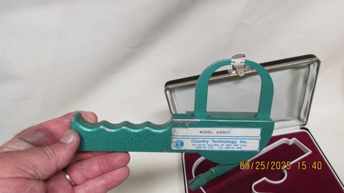 Beta Technology Inc. Lange skinfold caliper working with carry case - Picture 3 of 9