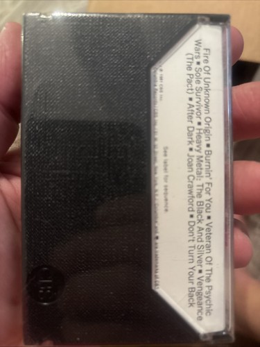 Fire of Unknown Origin Blue Öyster Oyster Cult Cassette Tape Brand New - Picture 2 of 2