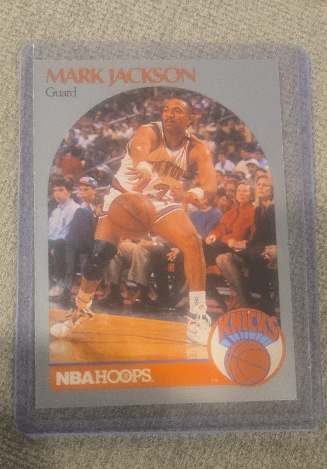 1990-91 NBA Hoops - Mark Jackson #205 "Famous" People in Background(MENENDEZ)